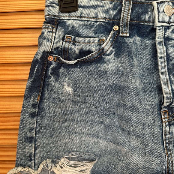 wild fable denim distressed highest rise shorts - Picture 3 of 5
